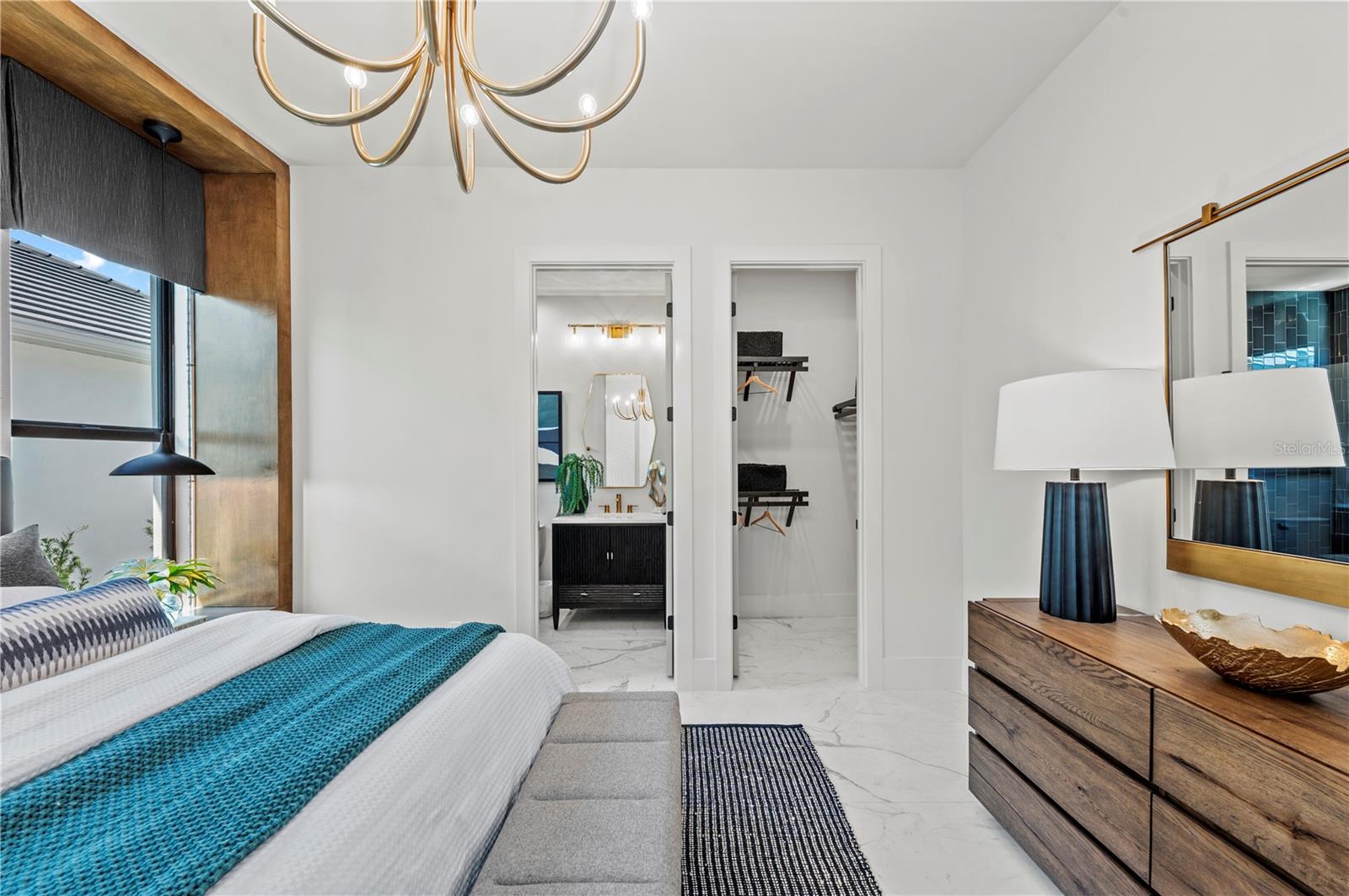 A4646528 Property Photo