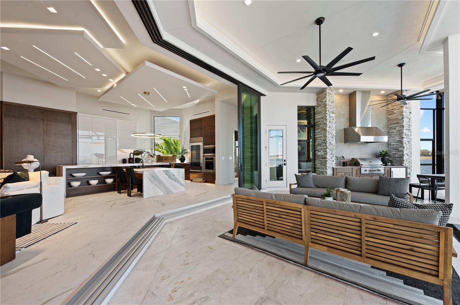 A4646528 Property Photo