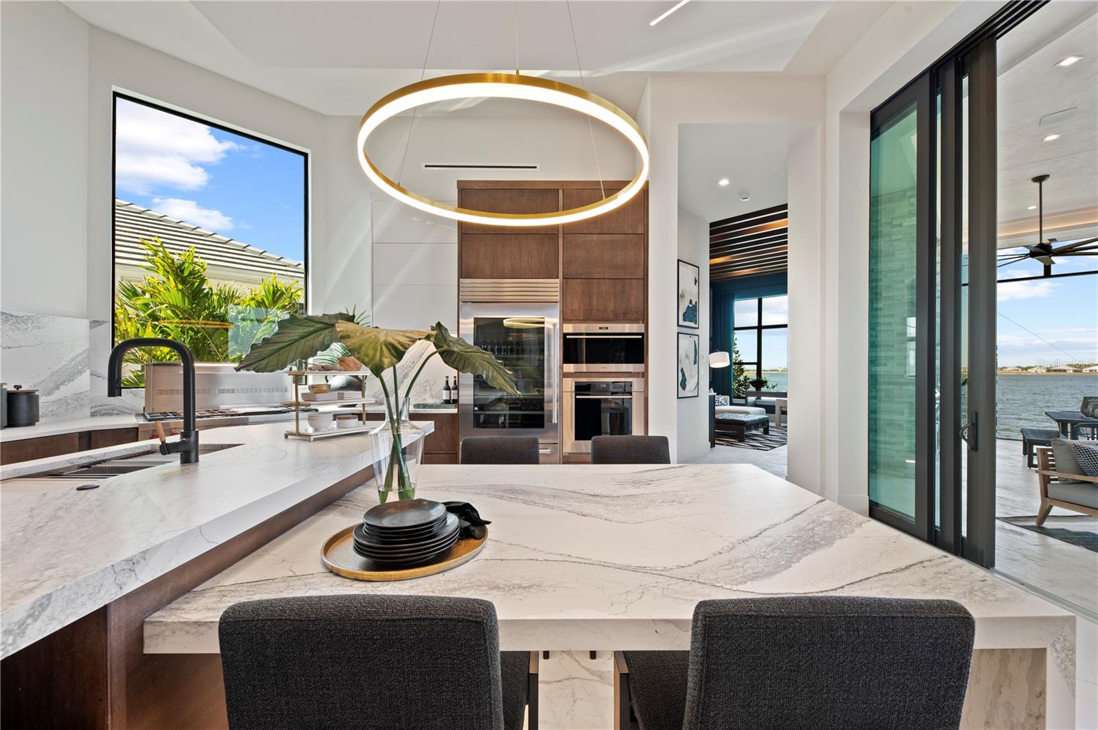 A4646528 Property Photo