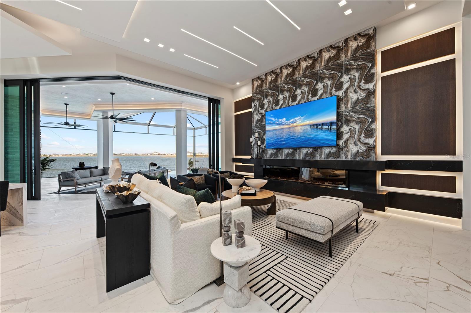 A4646528 Property Photo