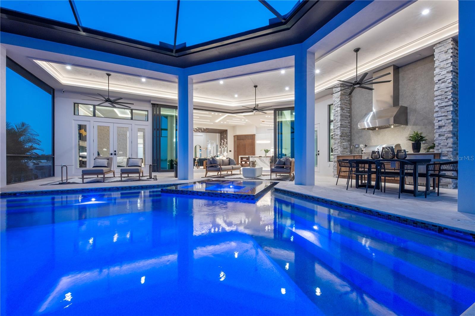 A4646528 Property Photo