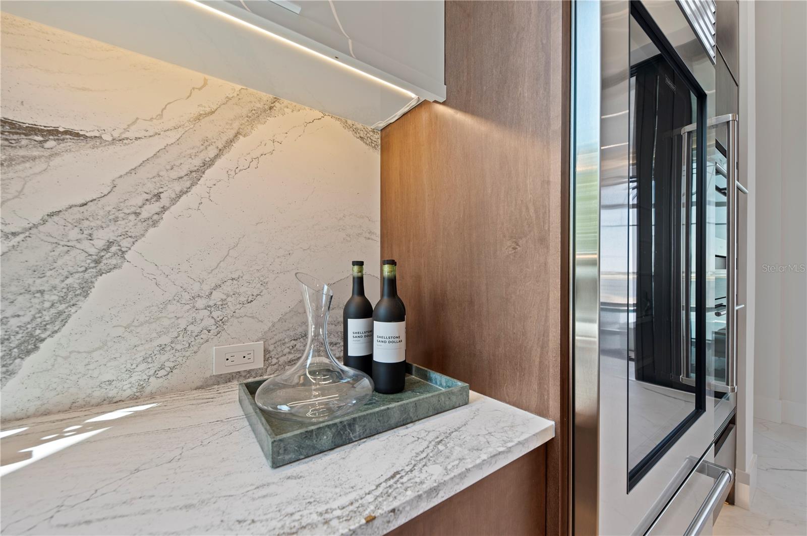 A4646528 Property Photo