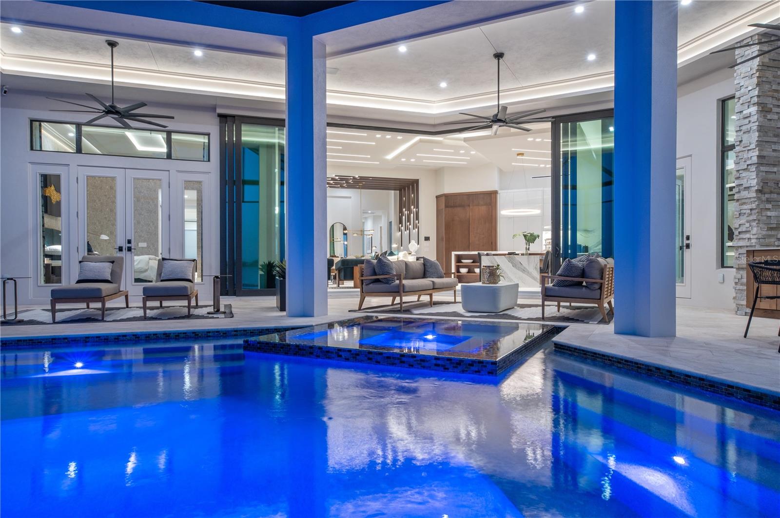 A4646528 Property Photo