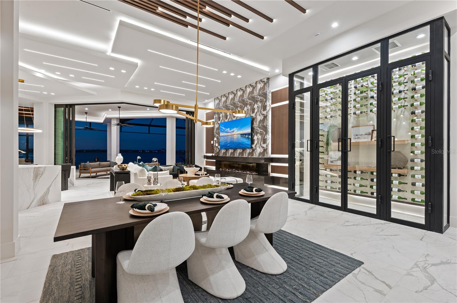 A4646528 Property Photo