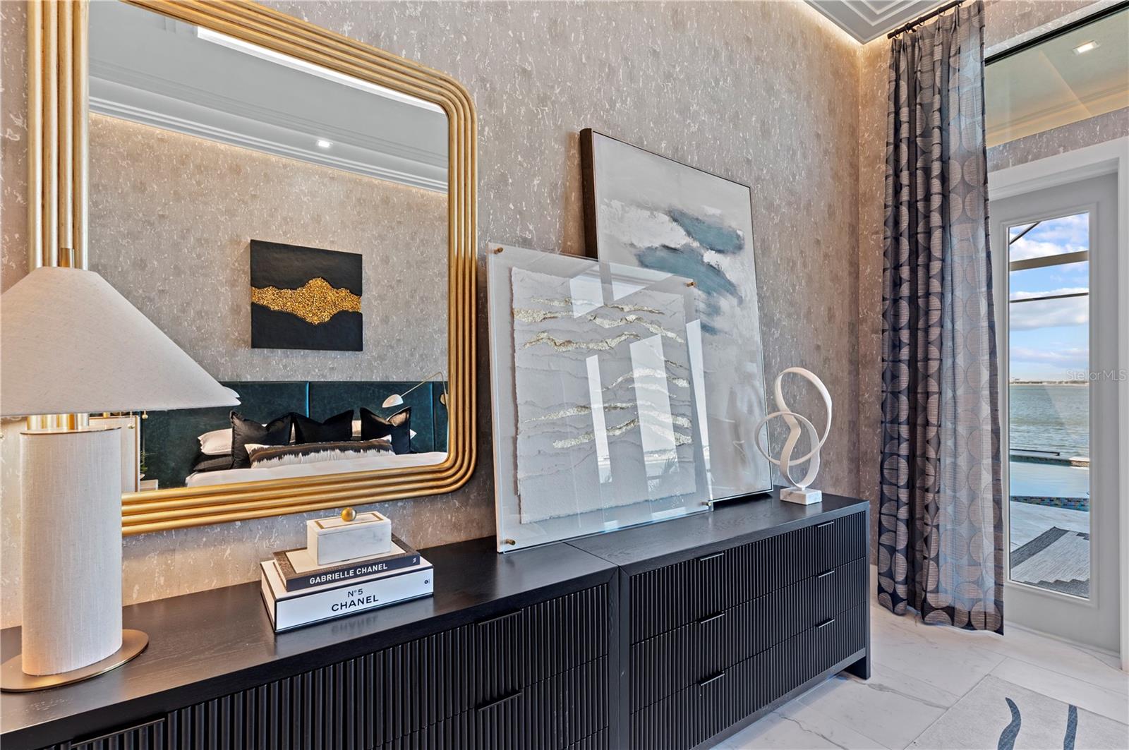 A4646528 Property Photo