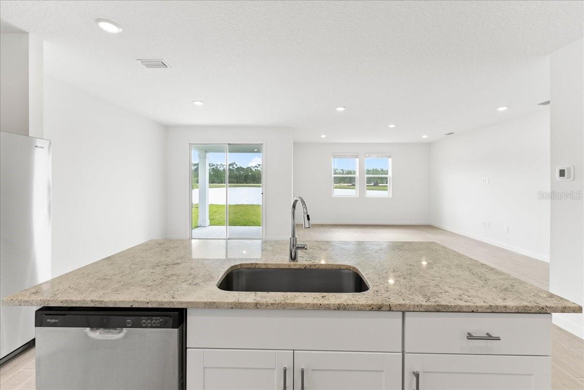 18 WANDERING CREEK WAY, PALM COAST, FL, 32164