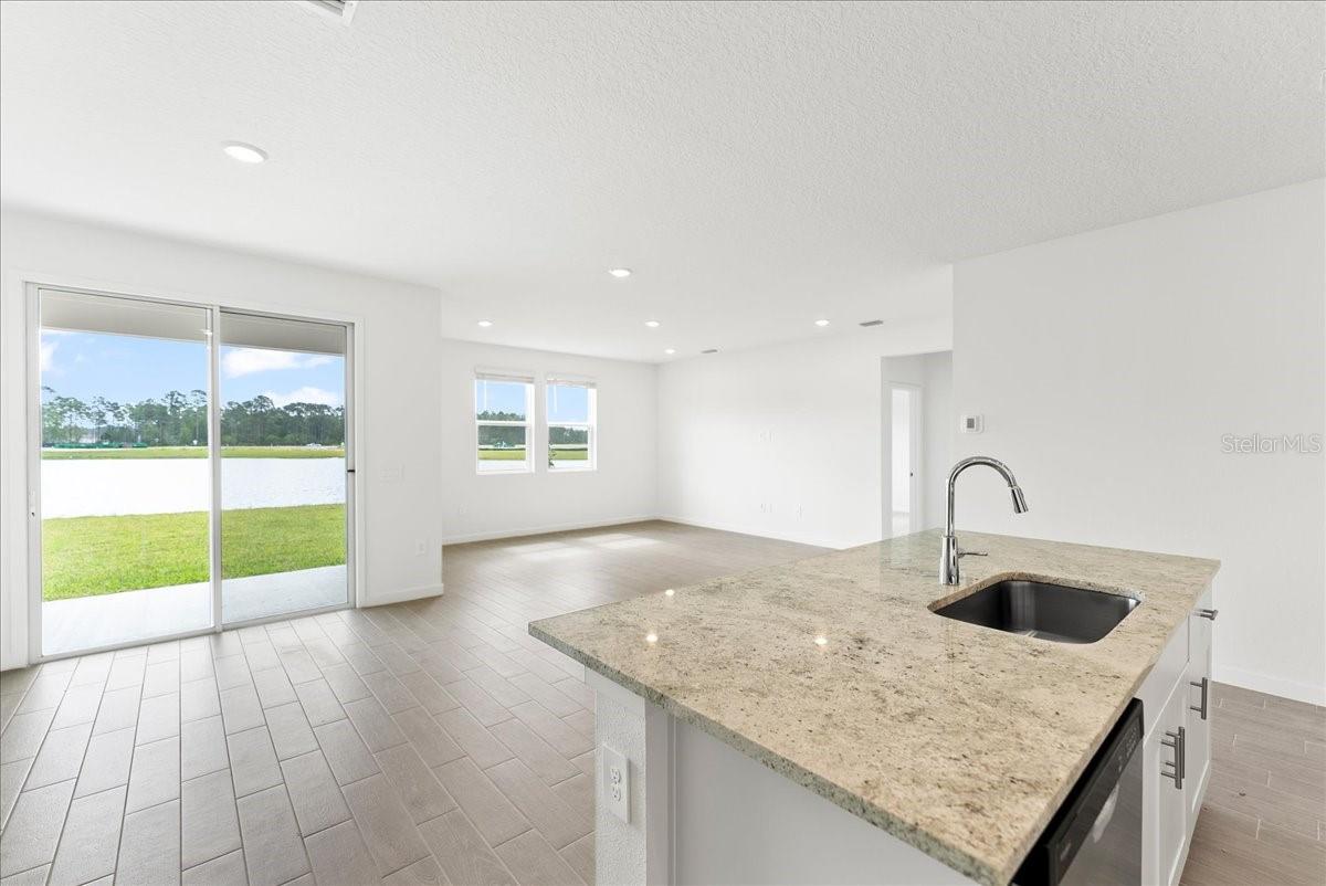 18 WANDERING CREEK WAY, PALM COAST, FL, 32164
