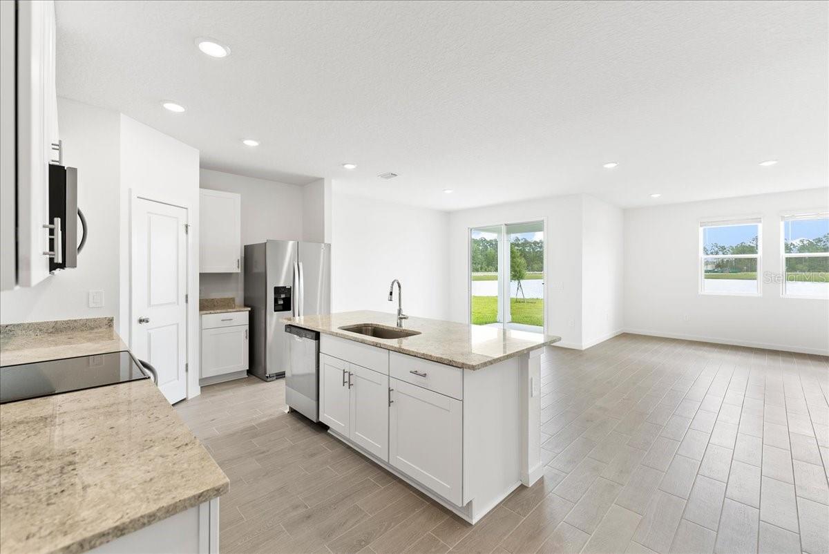 18 WANDERING CREEK WAY, PALM COAST, FL, 32164