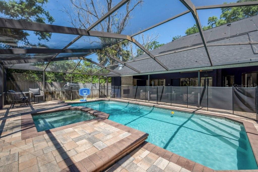 2409 BUCKHORN RUN DR, VALRICO, FL, 33596