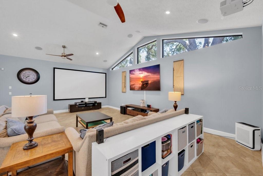 2409 BUCKHORN RUN DR, VALRICO, FL, 33596