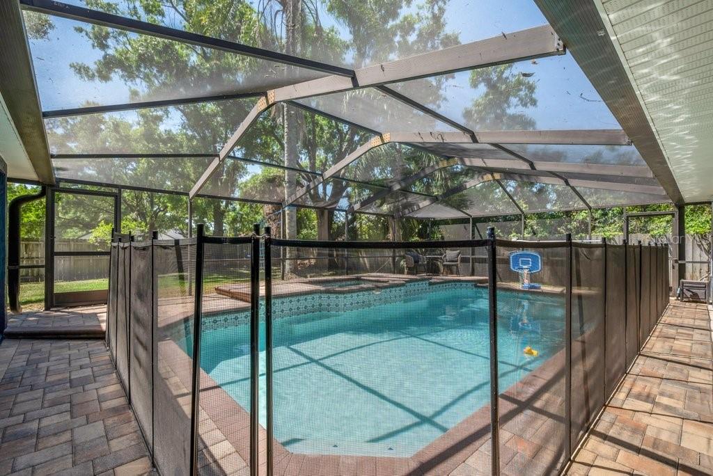 2409 BUCKHORN RUN DR, VALRICO, FL, 33596