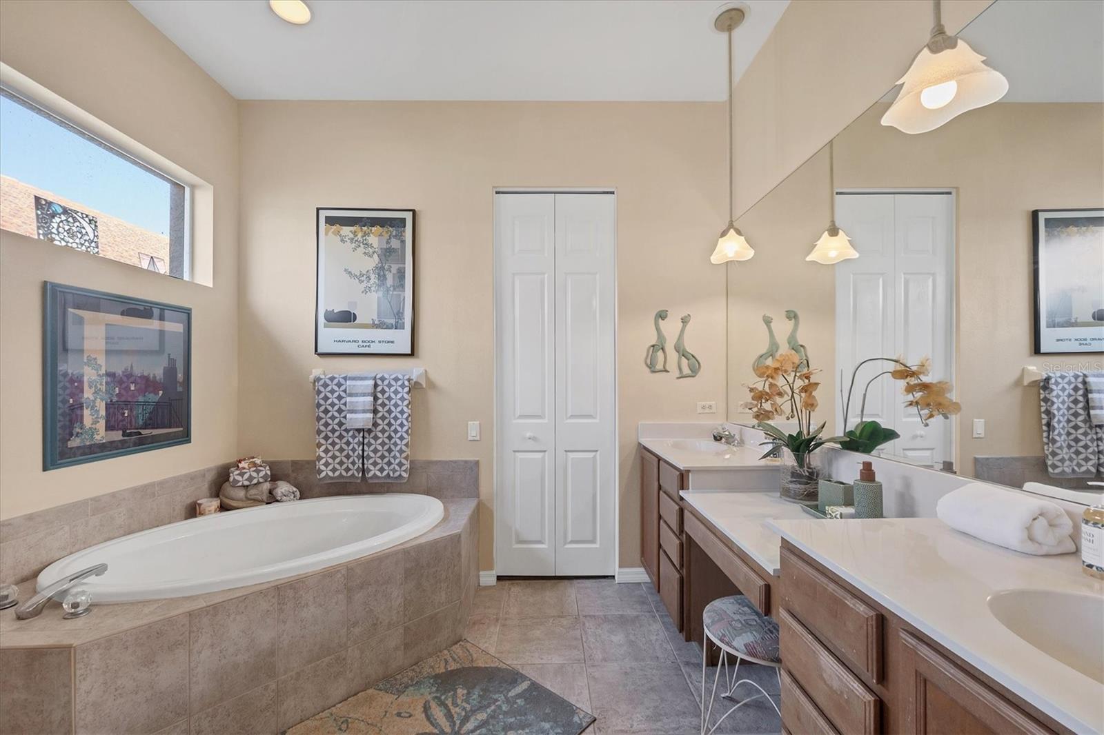 5223 PINE SHADOW LN, NORTH PORT, FL, 34287