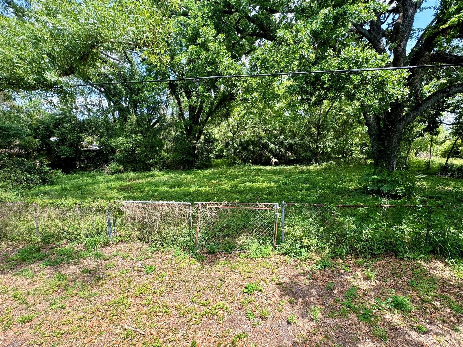 8715 N TEMPLE AVE, TAMPA, FL, 33617