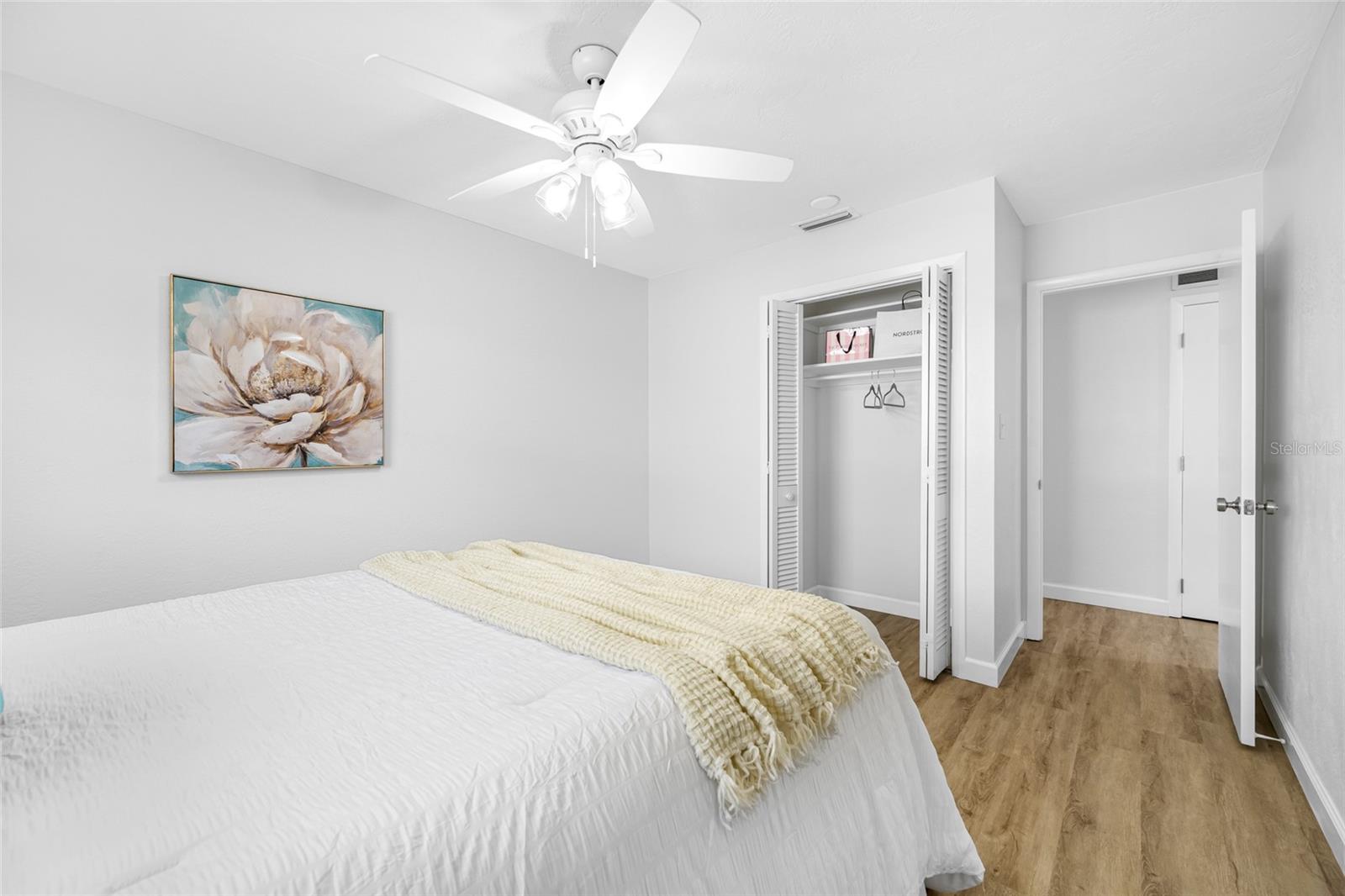 5200 52ND AVE N, ST PETERSBURG, FL, 33709