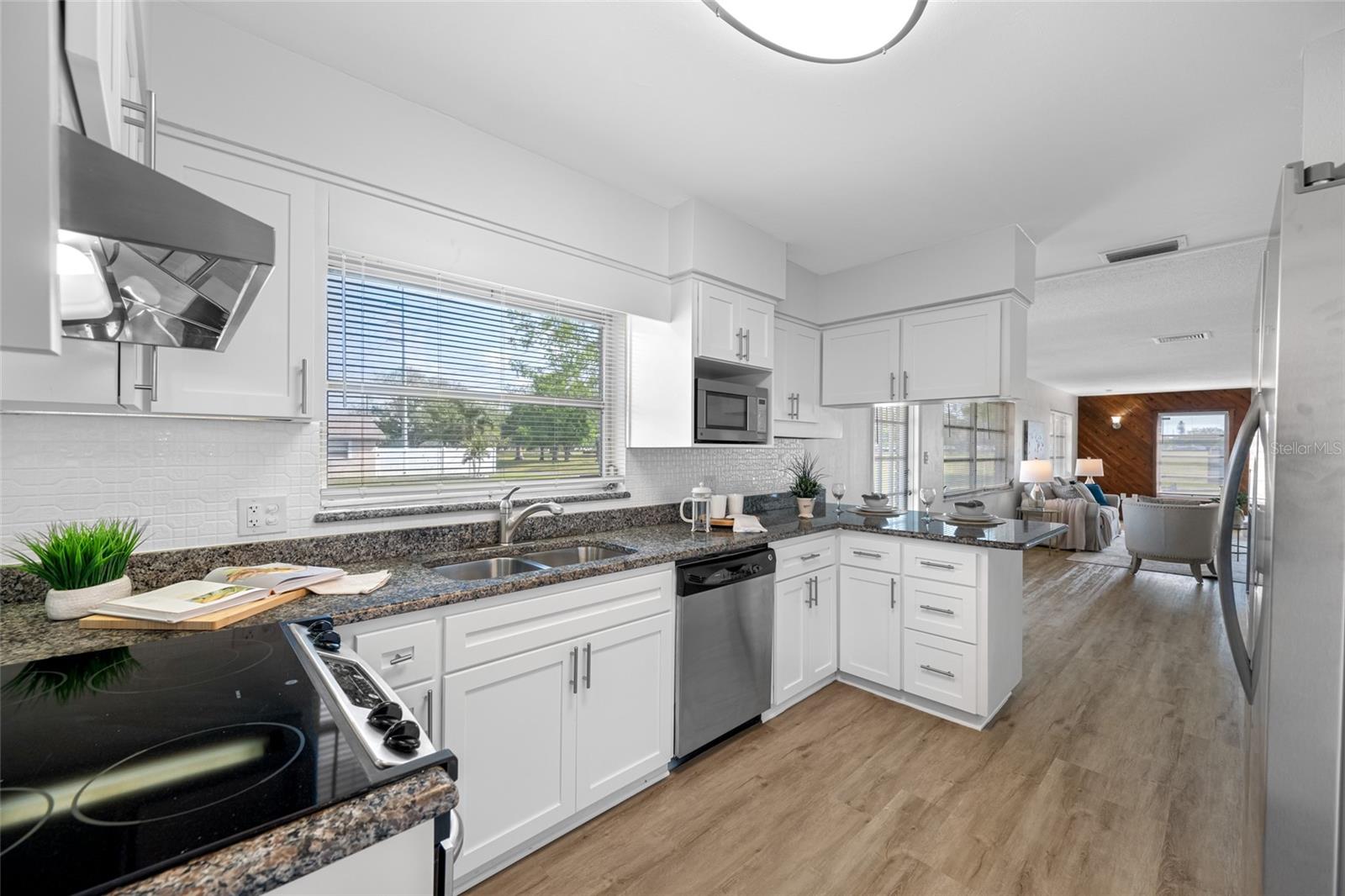 5200 52ND AVE N, ST PETERSBURG, FL, 33709