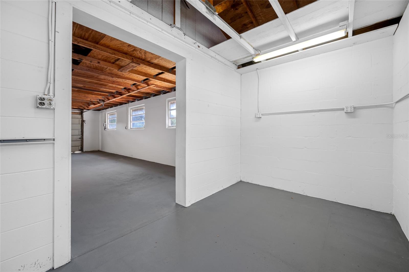 5200 52ND AVE N, ST PETERSBURG, FL, 33709