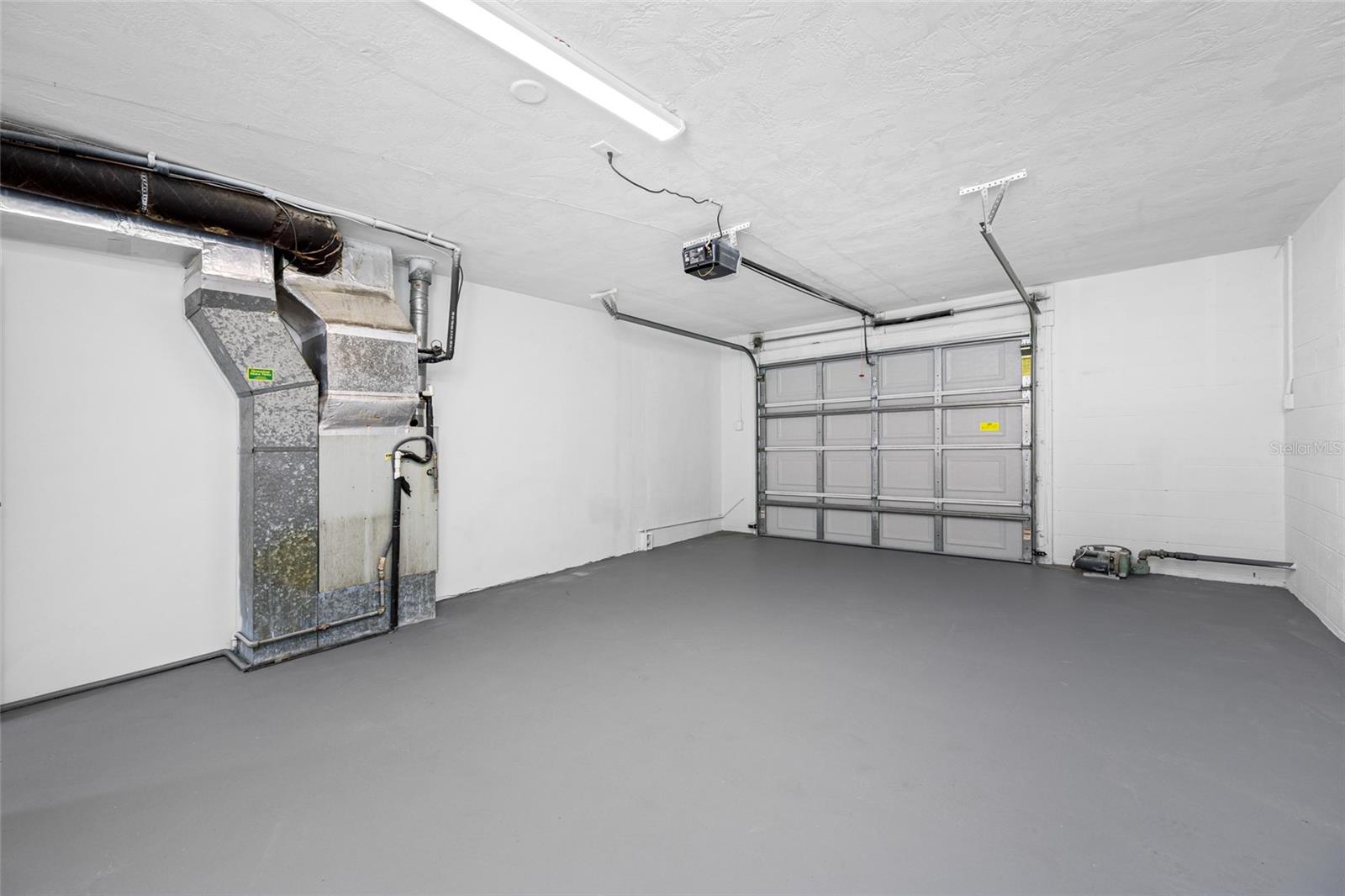 5200 52ND AVE N, ST PETERSBURG, FL, 33709