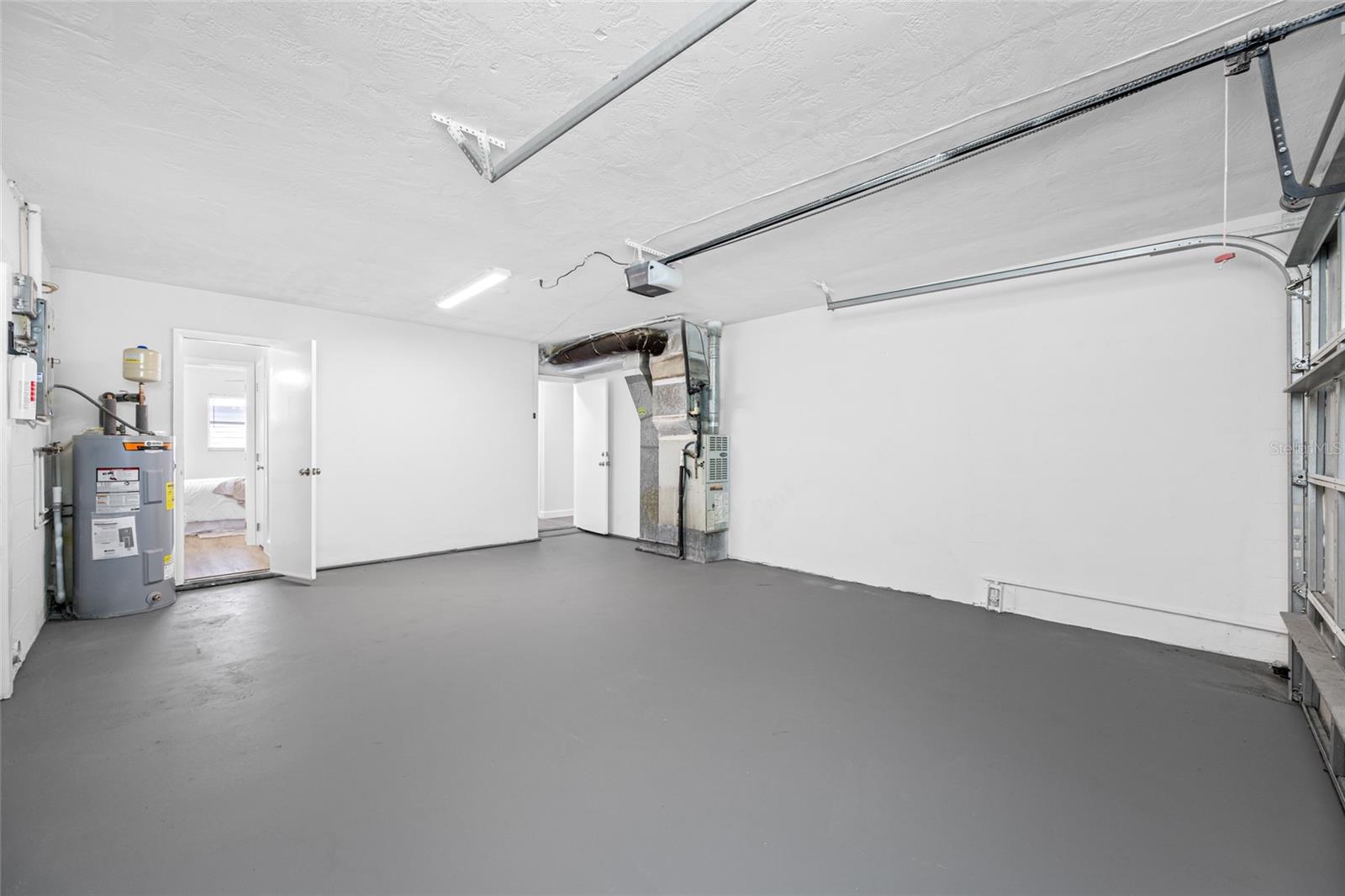 5200 52ND AVE N, ST PETERSBURG, FL, 33709