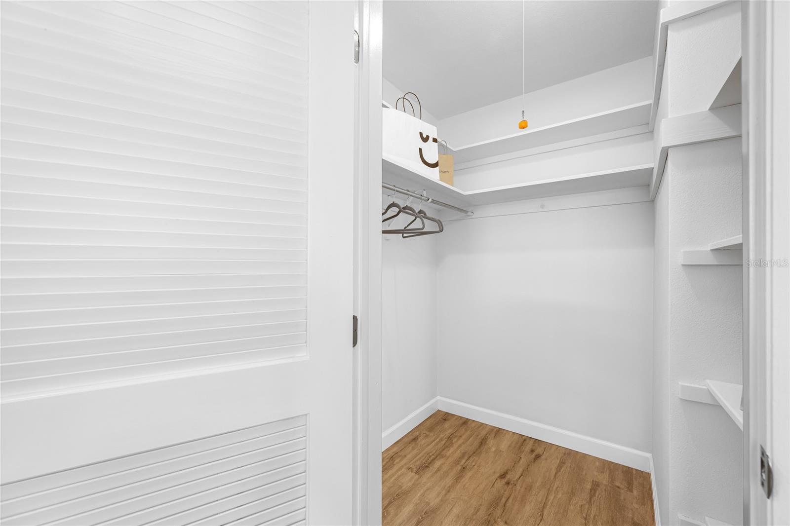 5200 52ND AVE N, ST PETERSBURG, FL, 33709