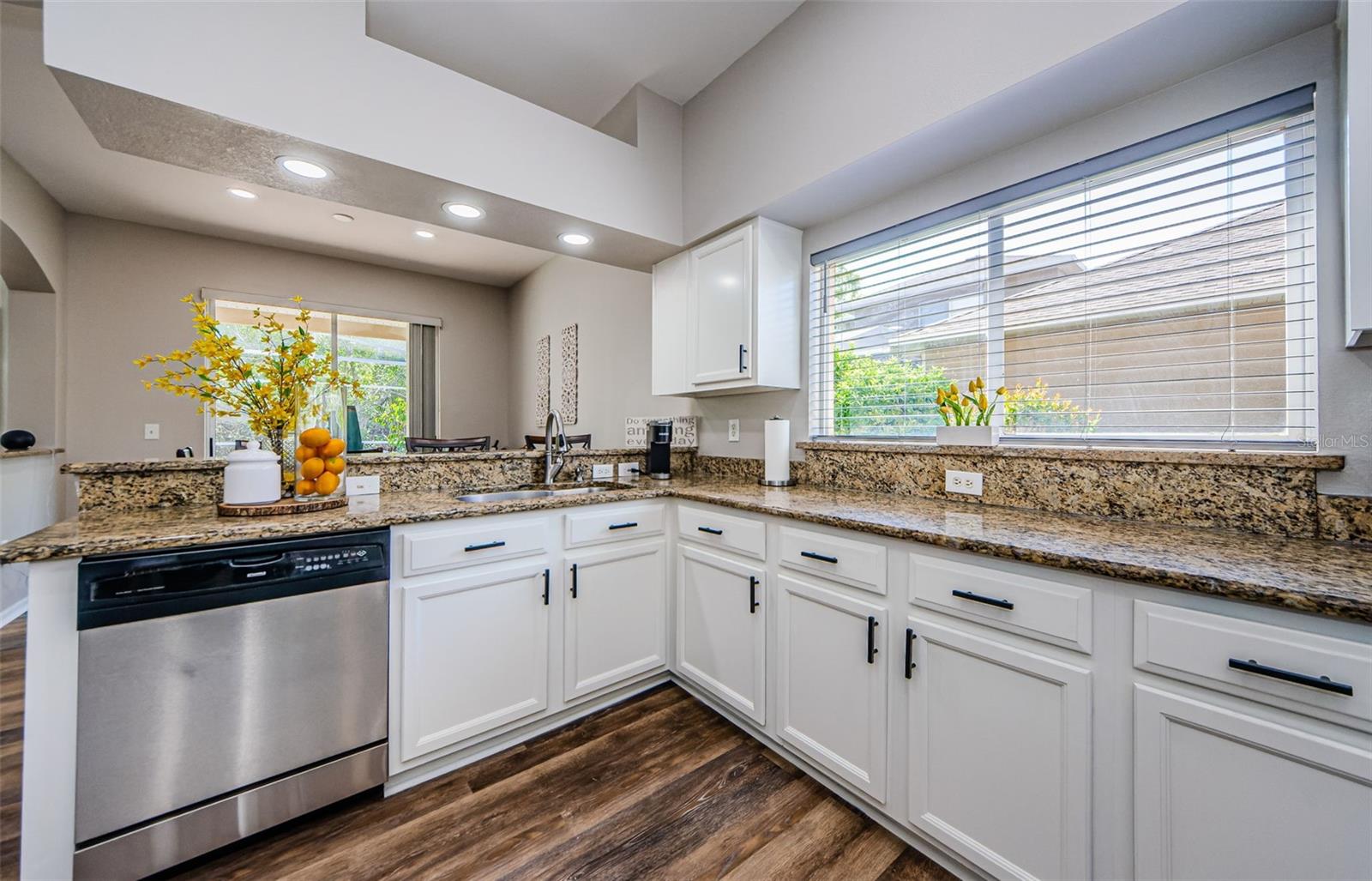 4221 SANDY SHORES DR, LUTZ, FL, 33558