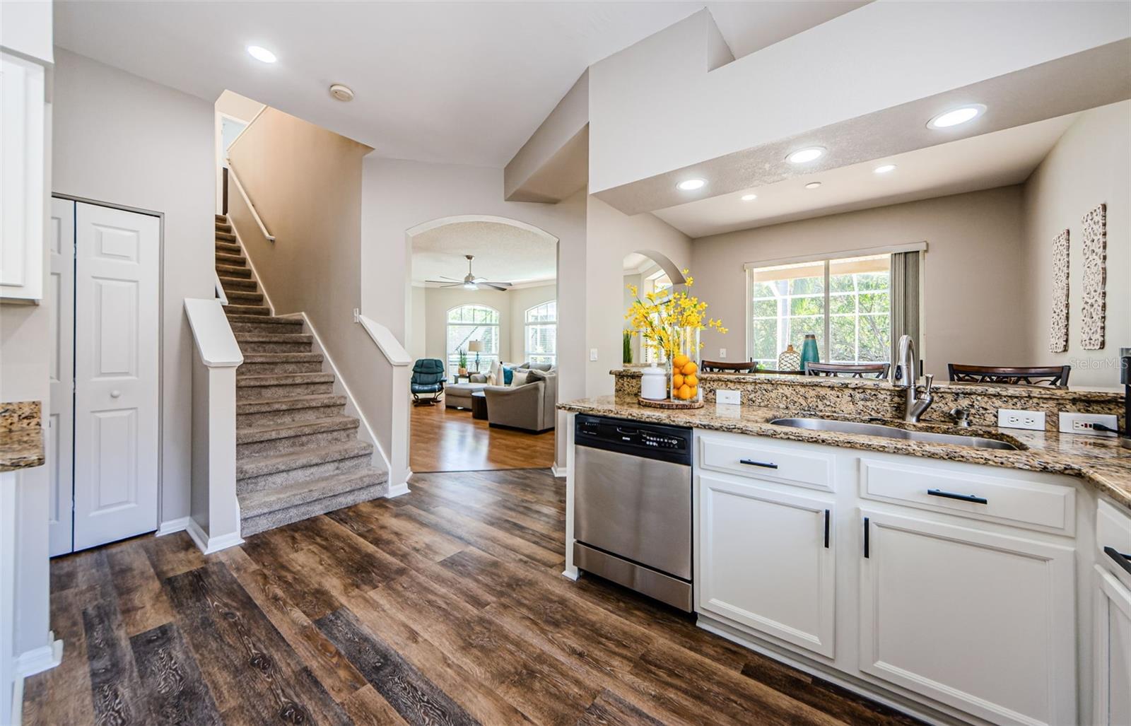 4221 SANDY SHORES DR, LUTZ, FL, 33558