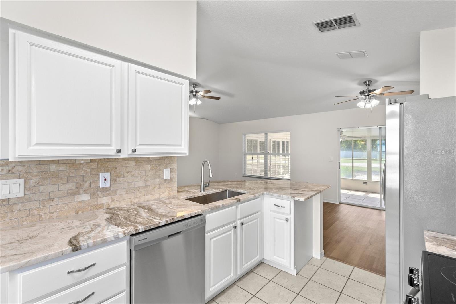 29250 PRINCEVILLE DR, SAN ANTONIO, FL, 33576