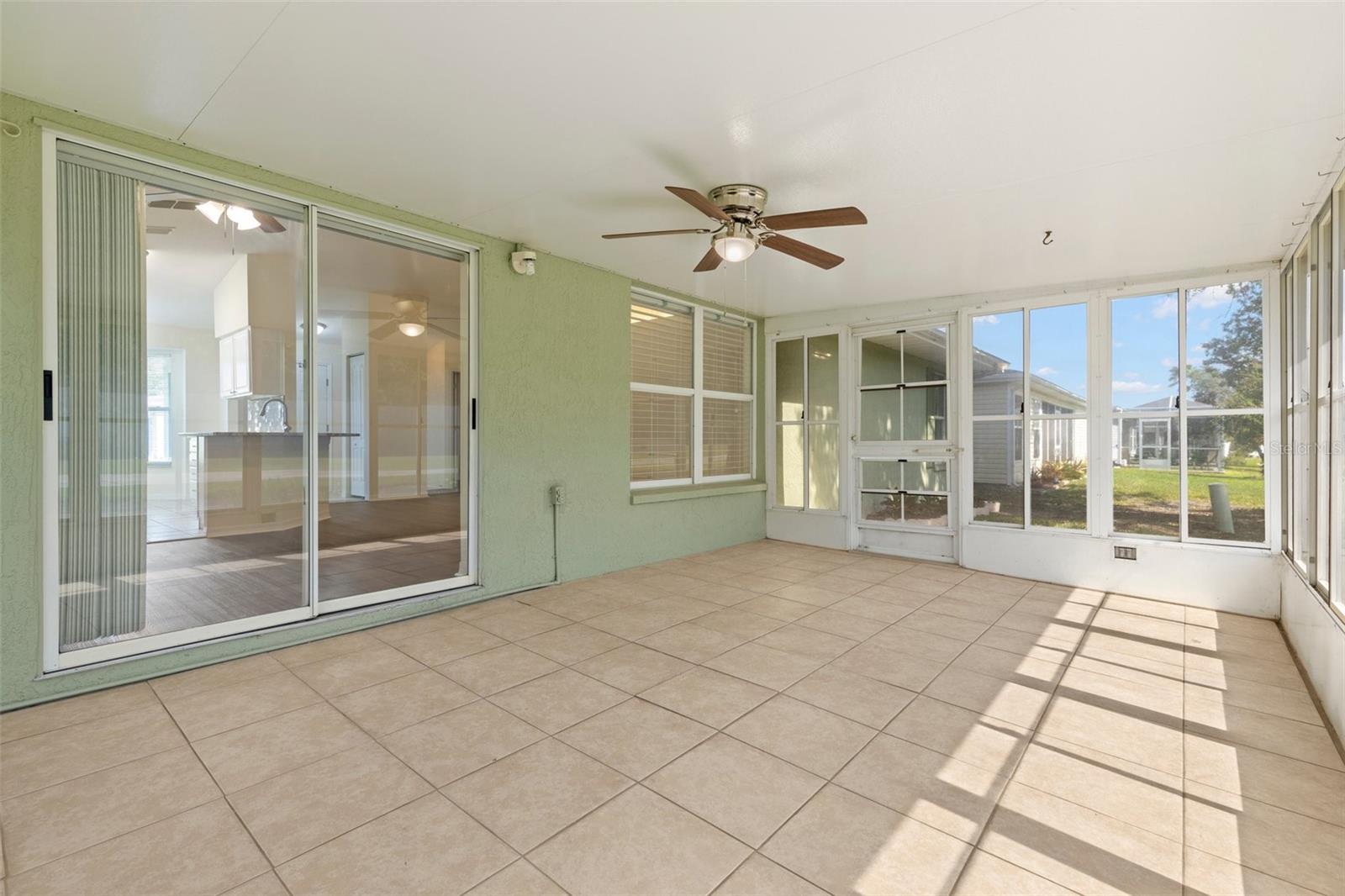 29250 PRINCEVILLE DR, SAN ANTONIO, FL, 33576