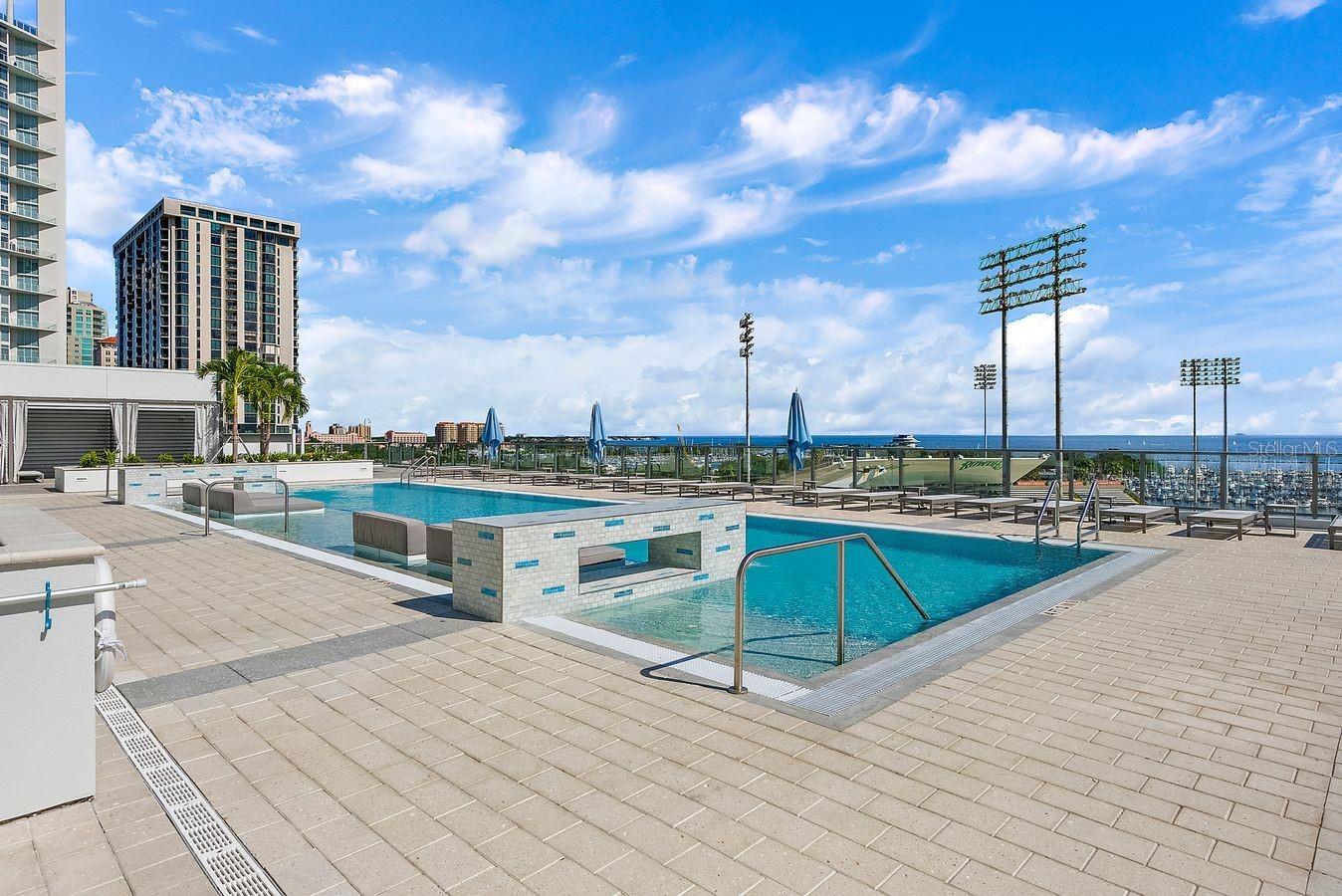 301 1ST ST S #2205, ST PETERSBURG, FL, 33701