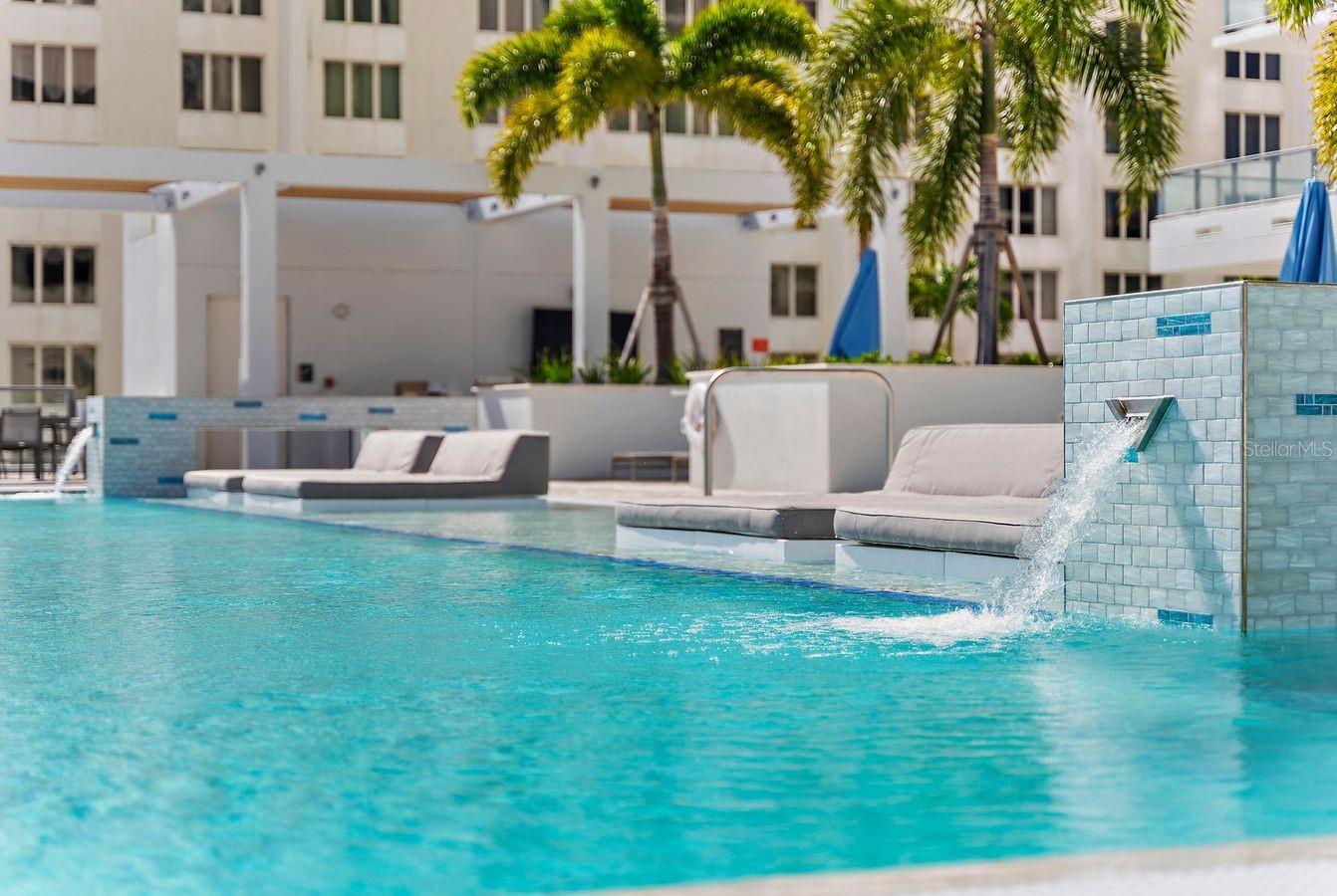 301 1ST ST S #2205, ST PETERSBURG, FL, 33701