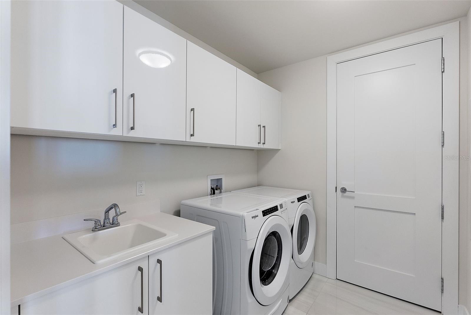 301 1ST ST S #2205, ST PETERSBURG, FL, 33701