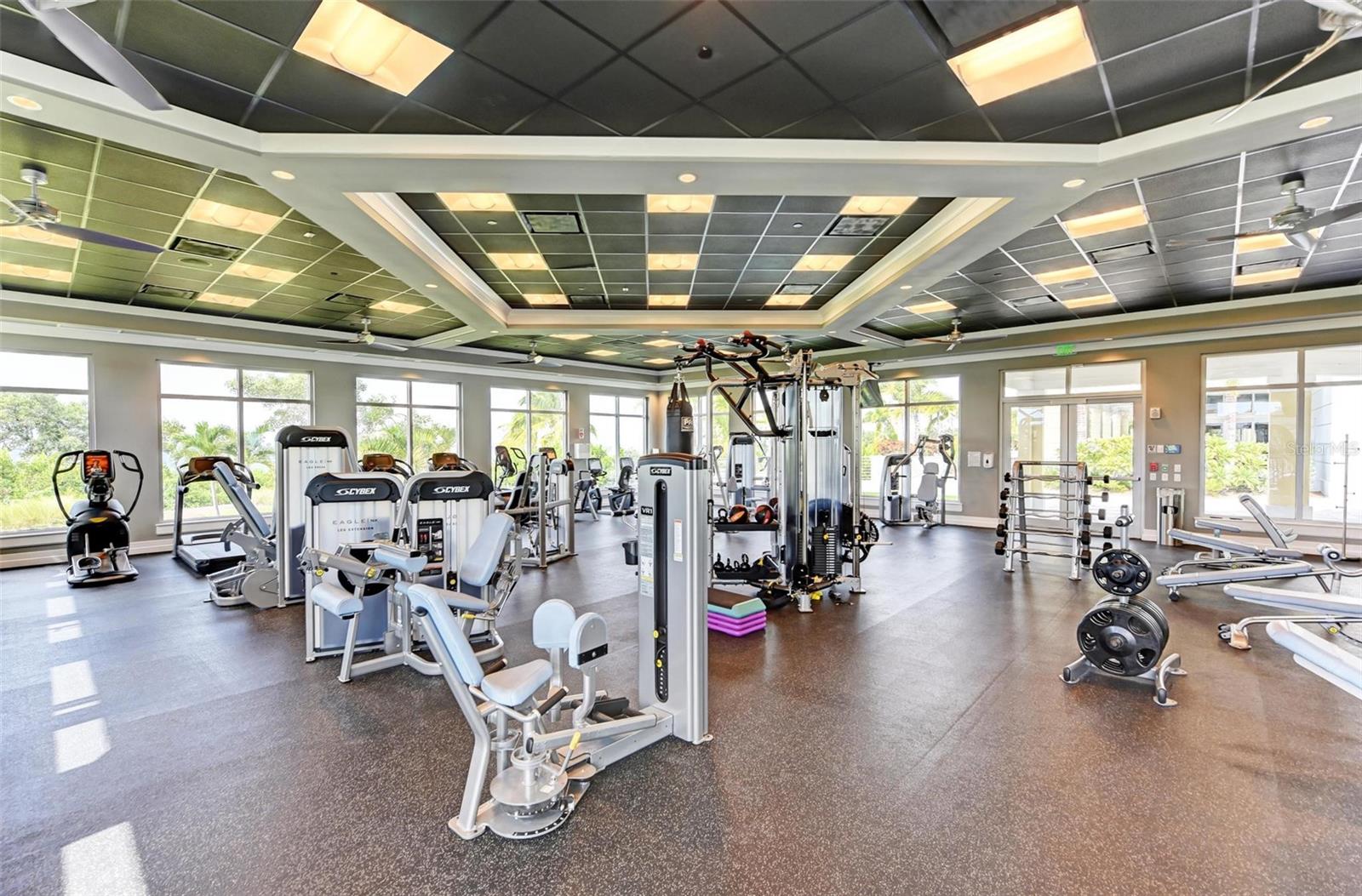 275 SAPPHIRE LAKE DR #101, BRADENTON, FL, 34209