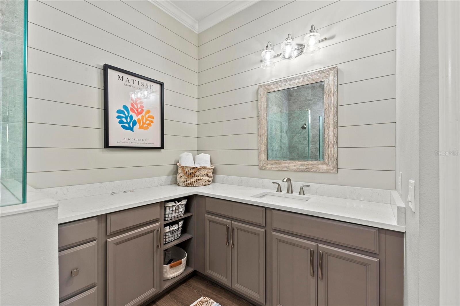275 SAPPHIRE LAKE DR #101, BRADENTON, FL, 34209