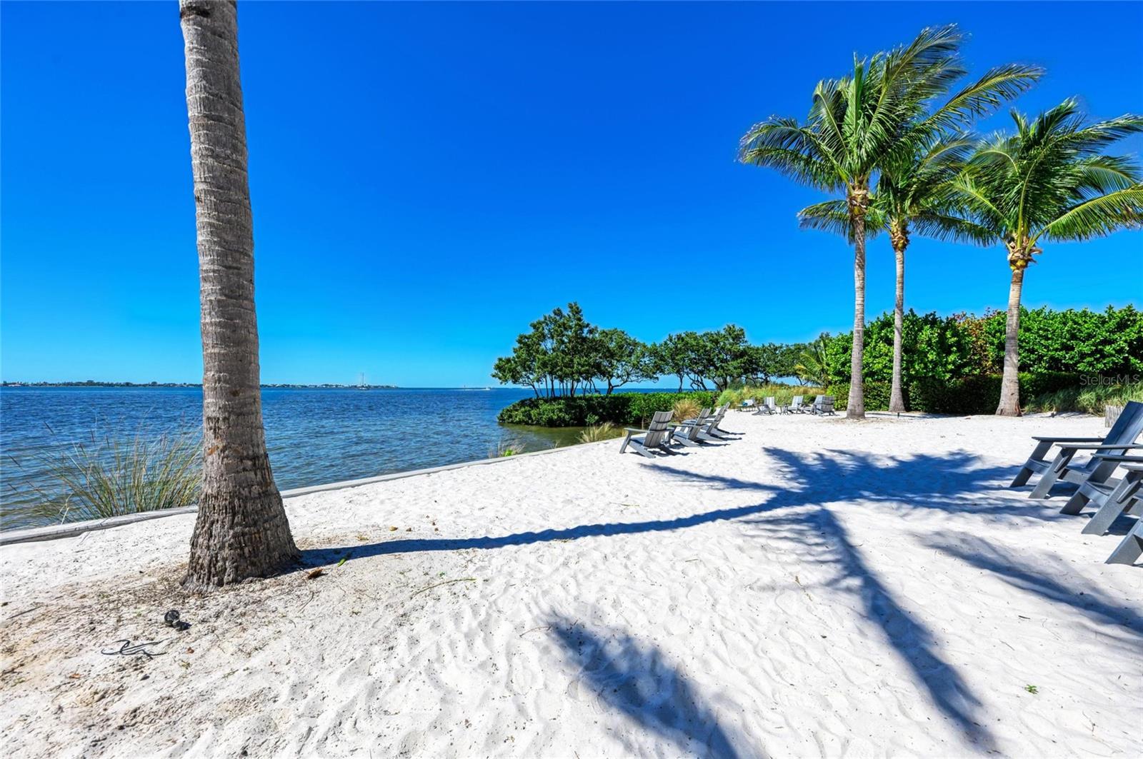 275 SAPPHIRE LAKE DR #101, BRADENTON, FL, 34209