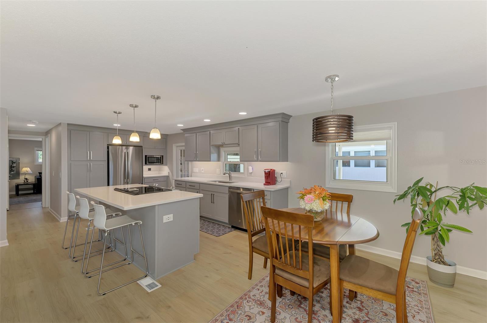 6 N MARINA PLZ, ENGLEWOOD, FL, 34223