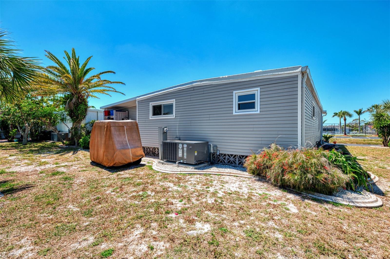 6 N MARINA PLZ, ENGLEWOOD, FL, 34223