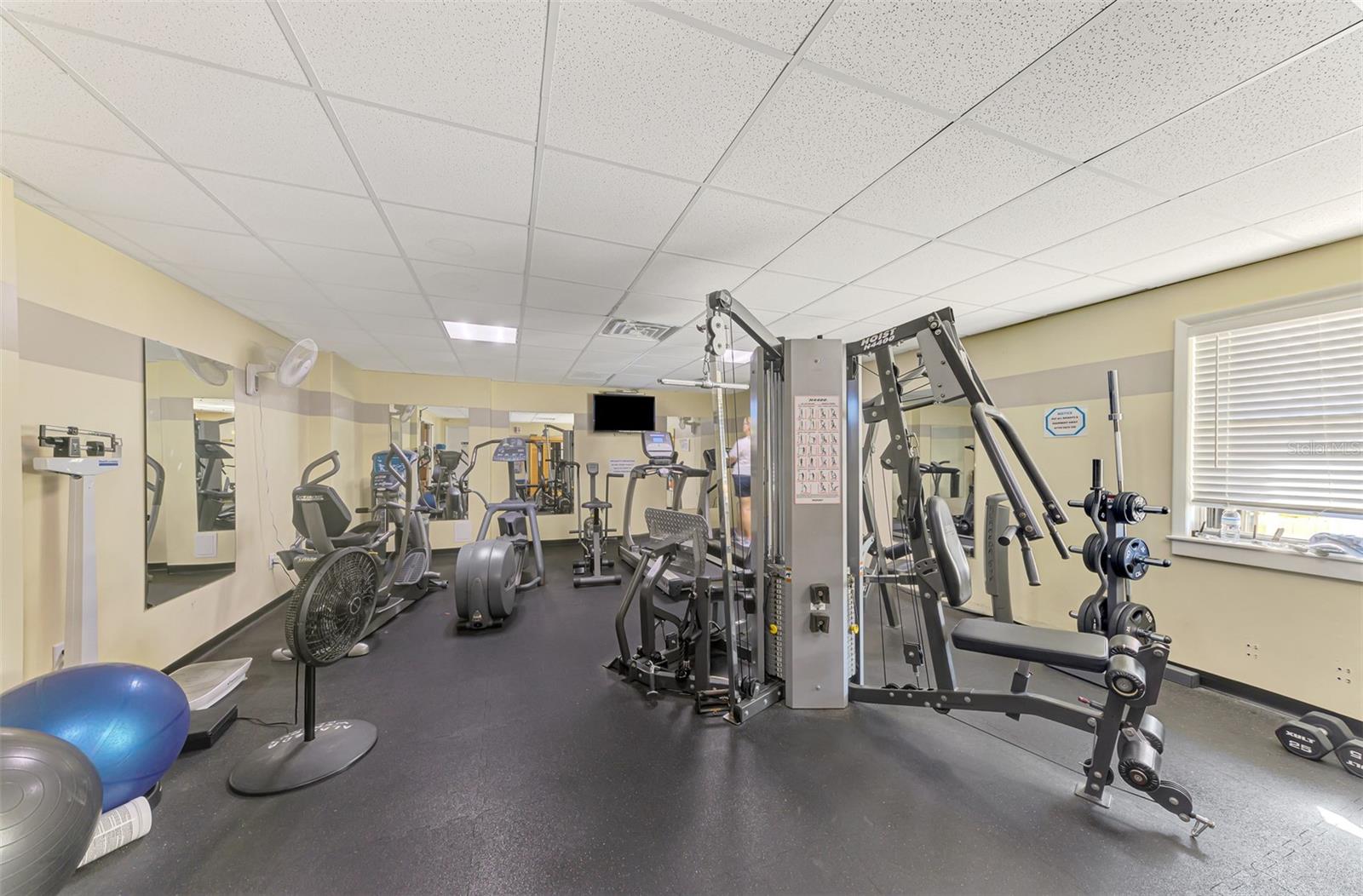 6 N MARINA PLZ, ENGLEWOOD, FL, 34223