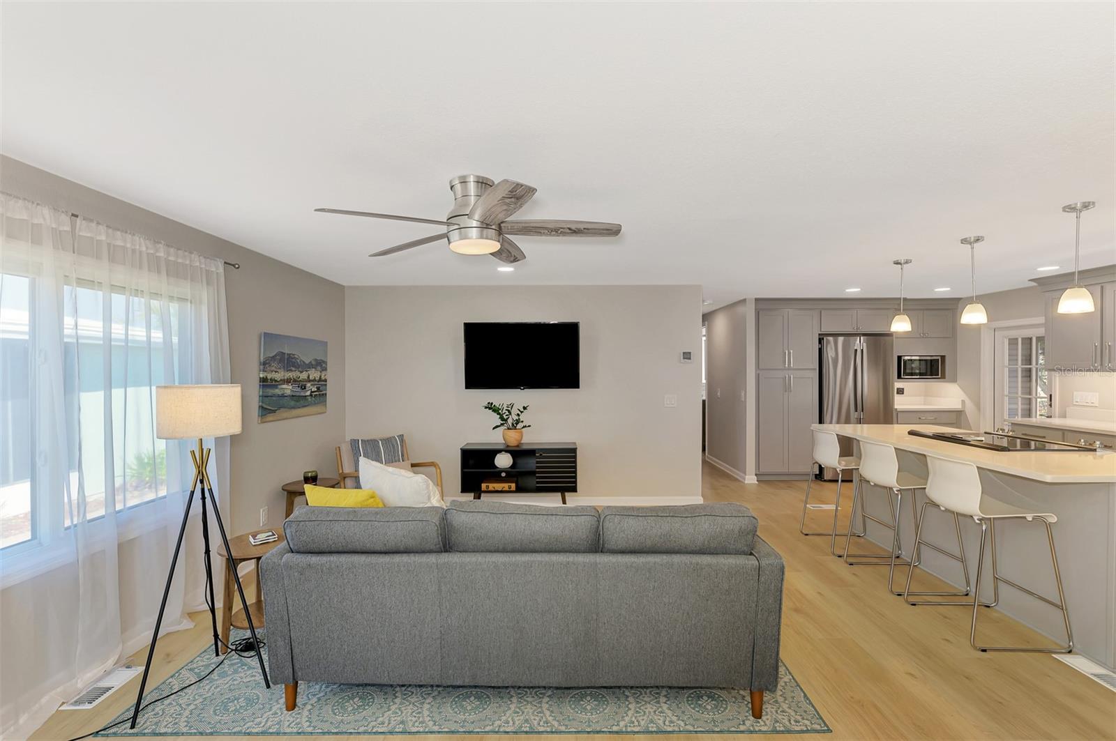 6 N MARINA PLZ, ENGLEWOOD, FL, 34223