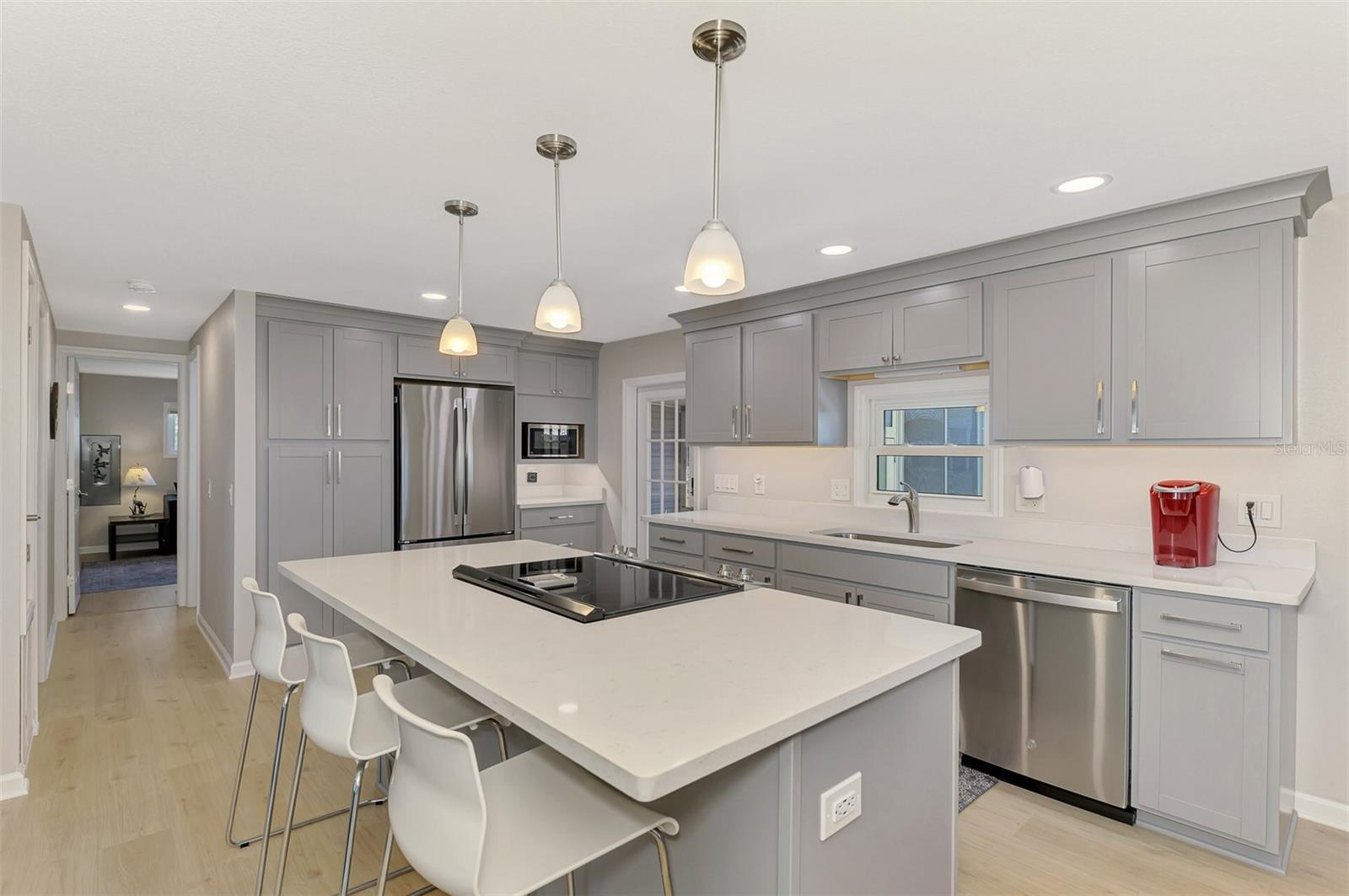 6 N MARINA PLZ, ENGLEWOOD, FL, 34223