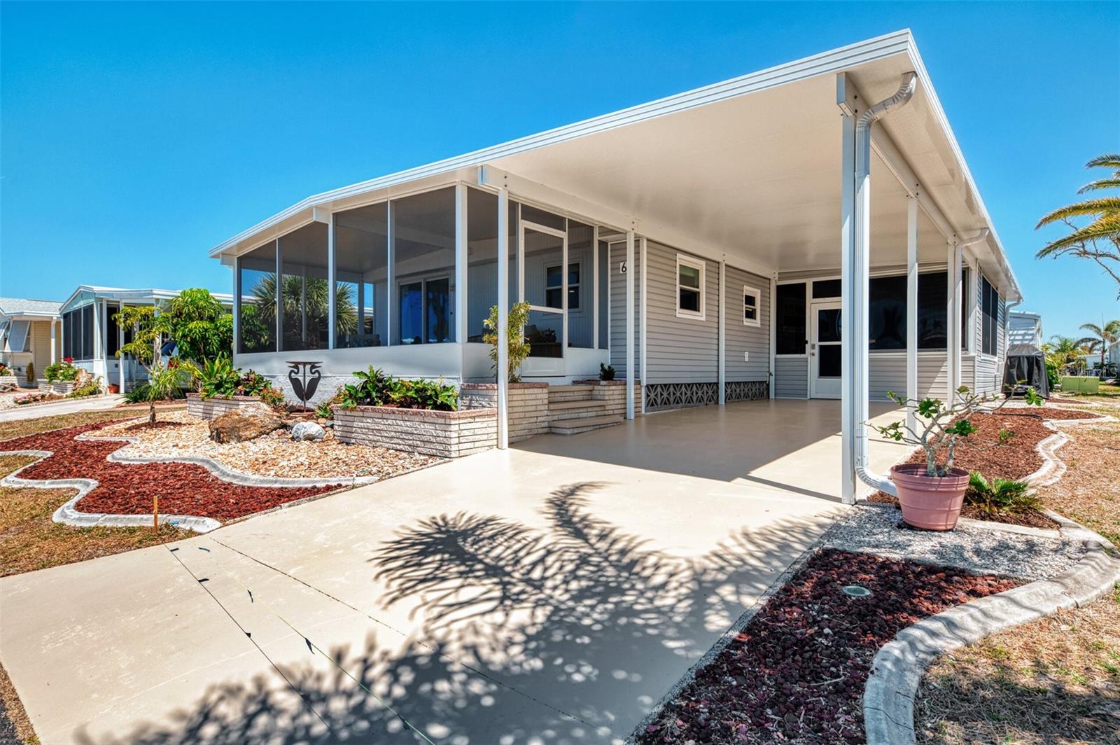 6 N MARINA PLZ, ENGLEWOOD, FL, 34223