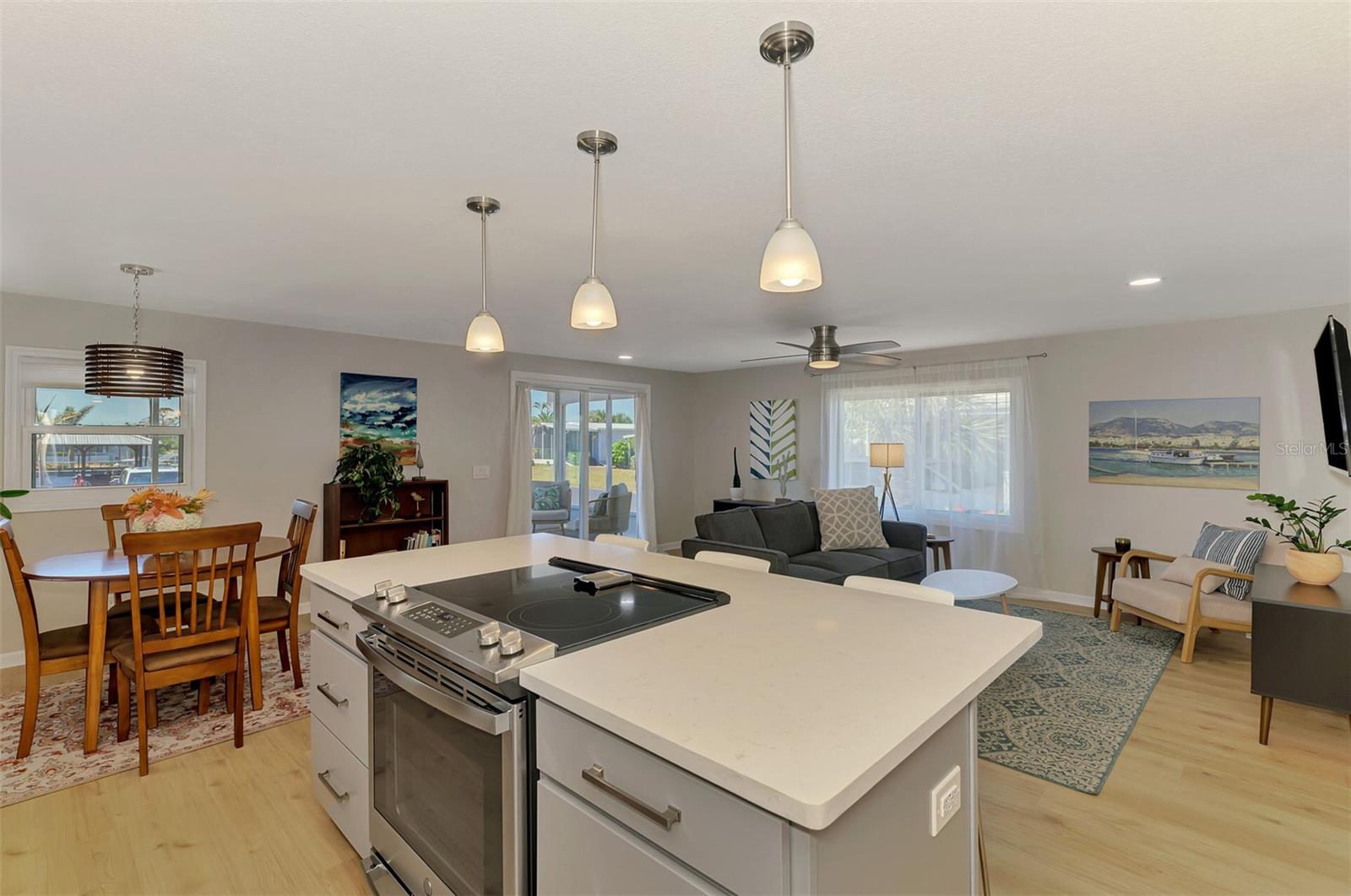 6 N MARINA PLZ, ENGLEWOOD, FL, 34223