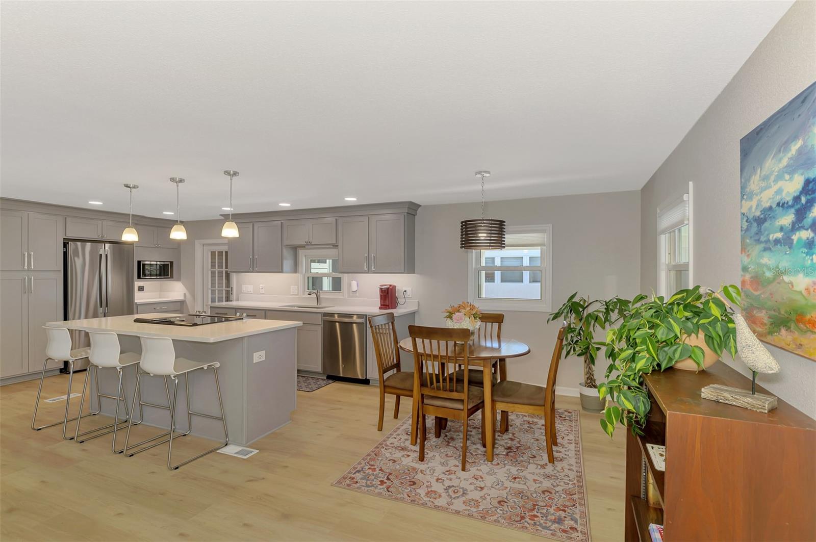 6 N MARINA PLZ, ENGLEWOOD, FL, 34223