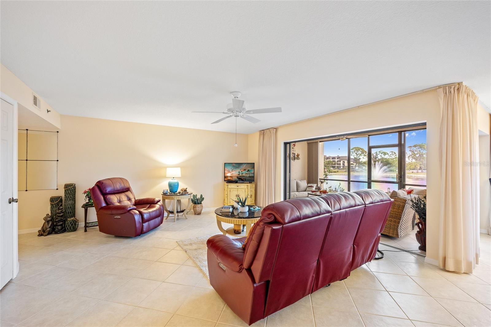 23465 HARBORVIEW RD #915, PUNTA GORDA, FL, 33980