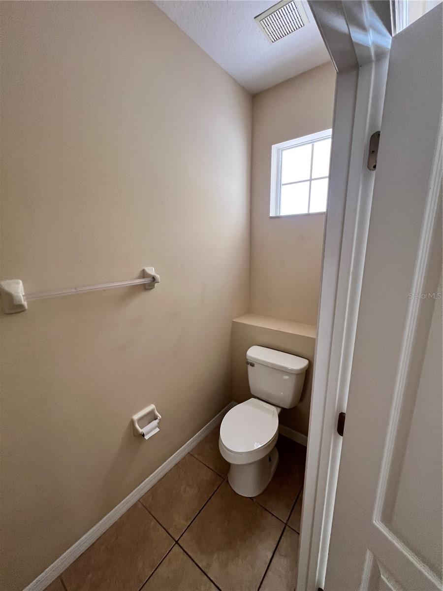 10065 LAKE DISTRICT LN, ORLANDO, FL, 32832