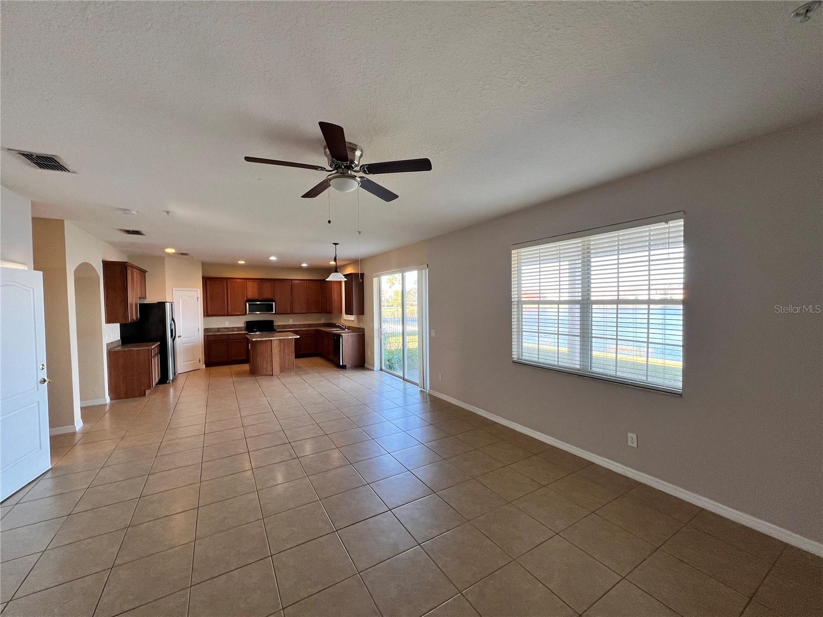 10065 LAKE DISTRICT LN, ORLANDO, FL, 32832