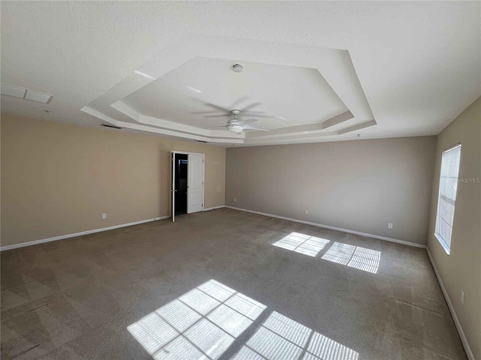10065 LAKE DISTRICT LN, ORLANDO, FL, 32832