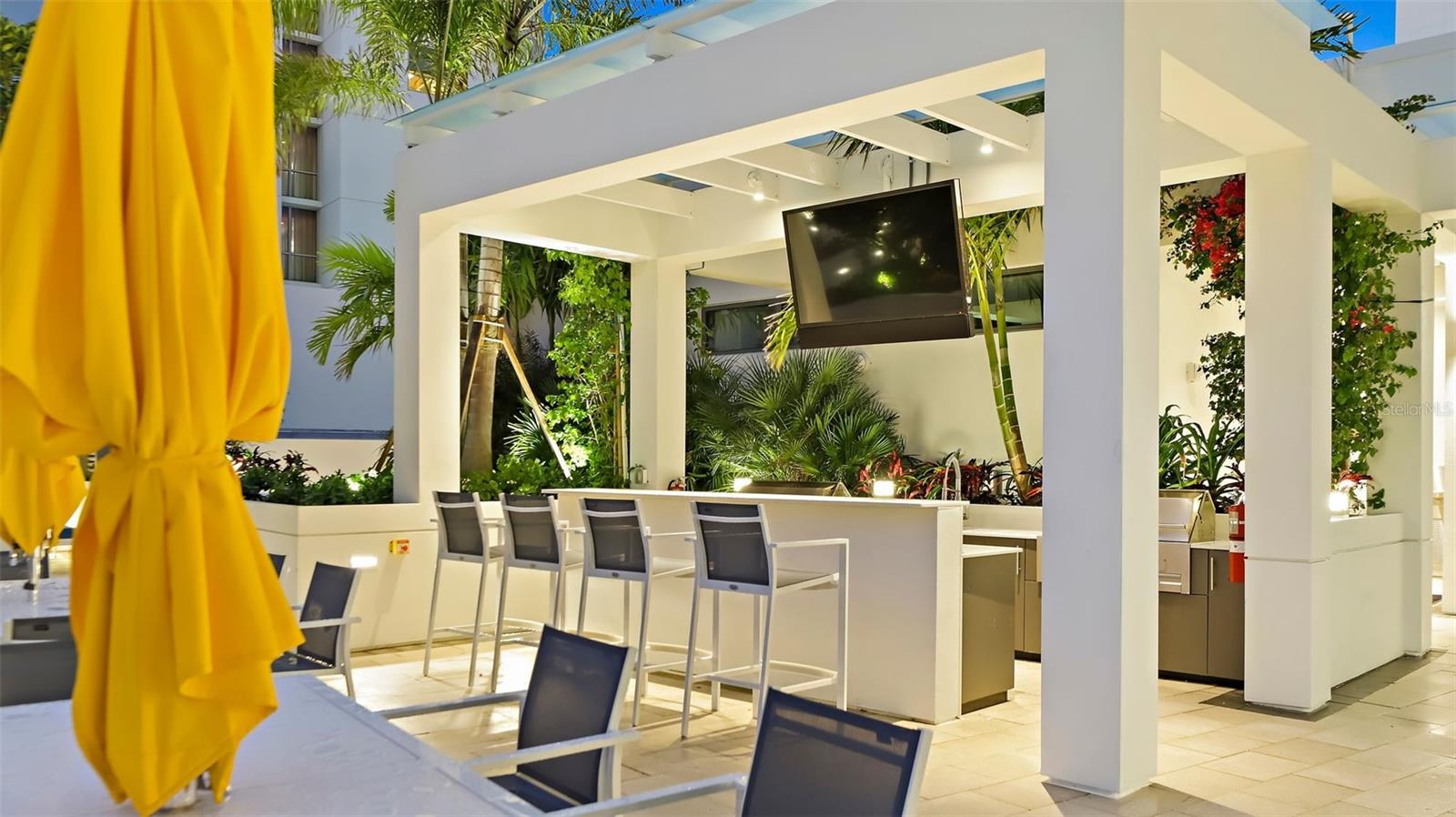 100 1ST AVE N #3907, ST PETERSBURG, FL, 33701