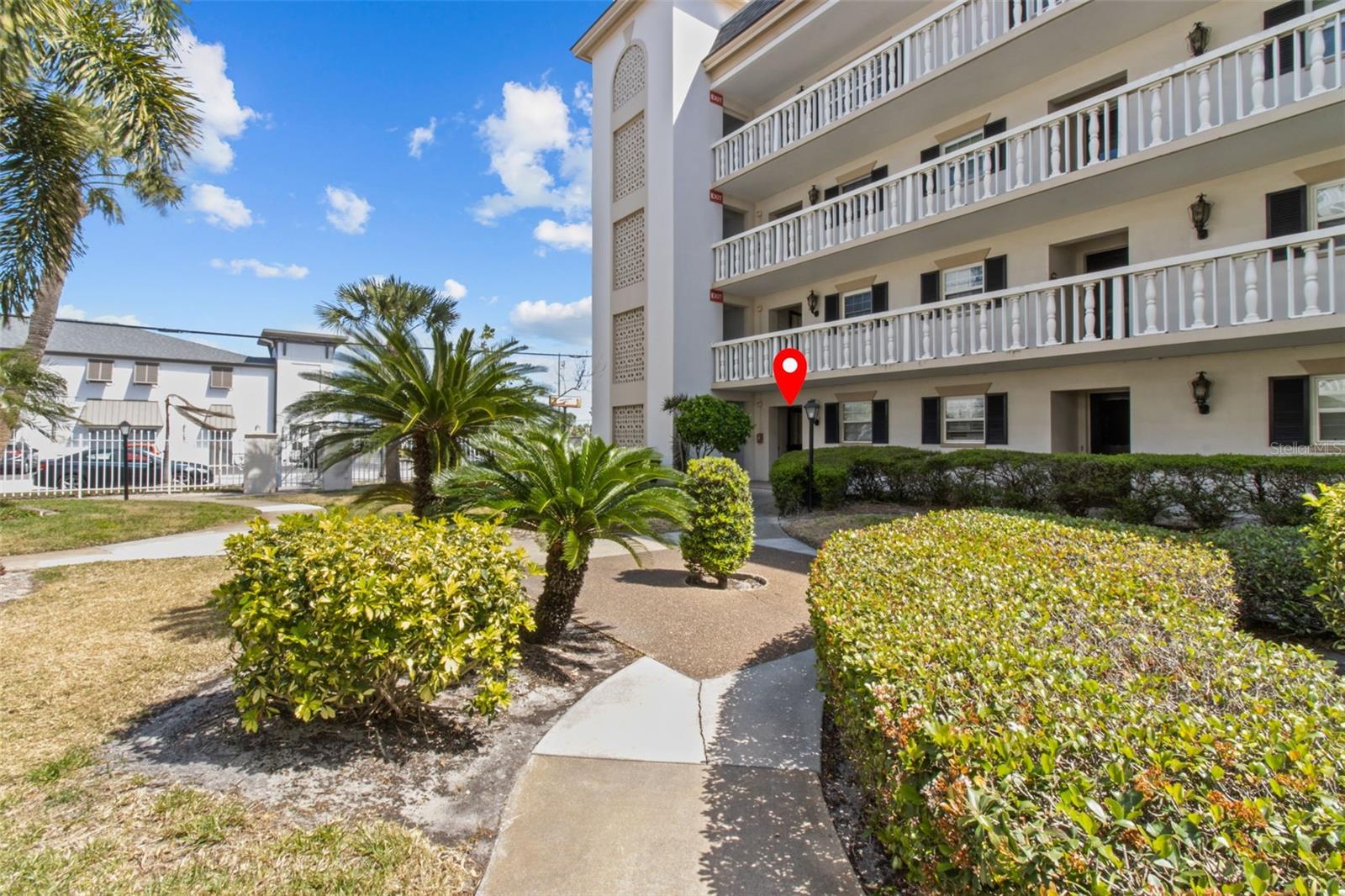 131 BLUFF VIEW DR #101, BELLEAIR BLUFFS, FL, 33770