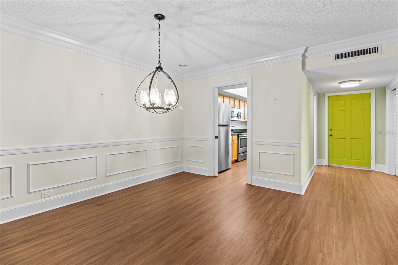 131 BLUFF VIEW DR #101, BELLEAIR BLUFFS, FL, 33770