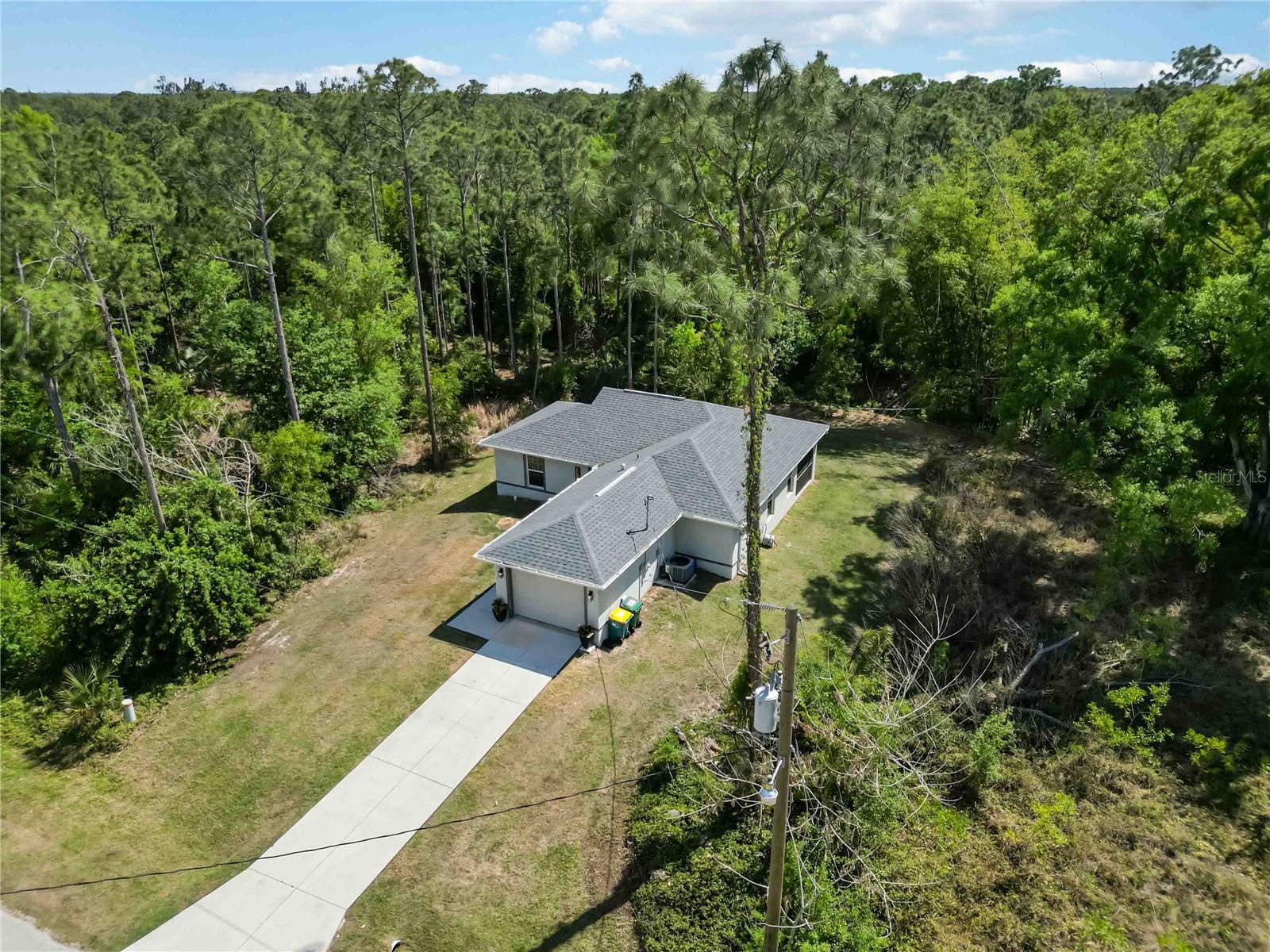 28219 N TWIN LAKES DR, PUNTA GORDA, FL, 33955