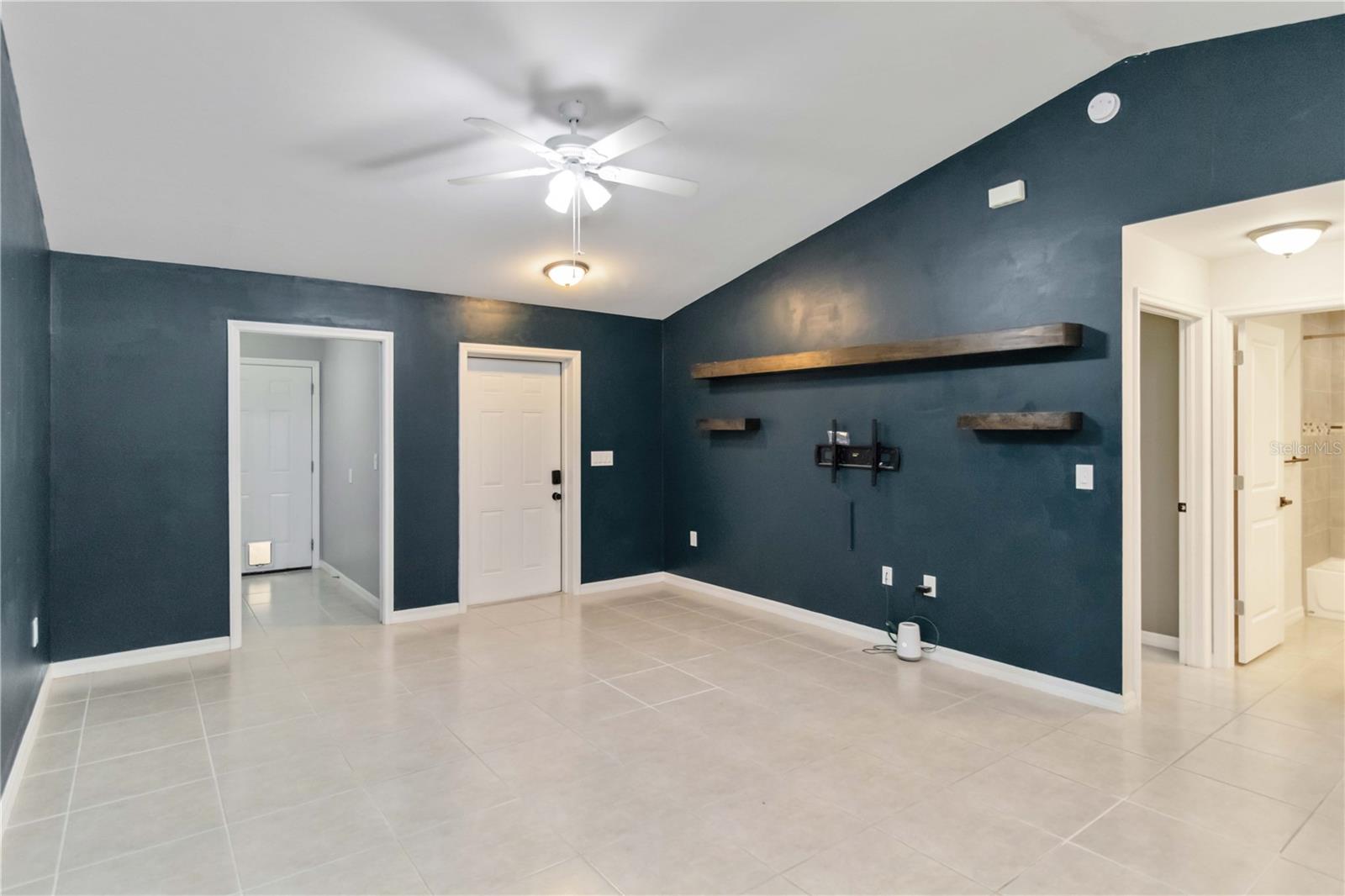 28219 N TWIN LAKES DR, PUNTA GORDA, FL, 33955